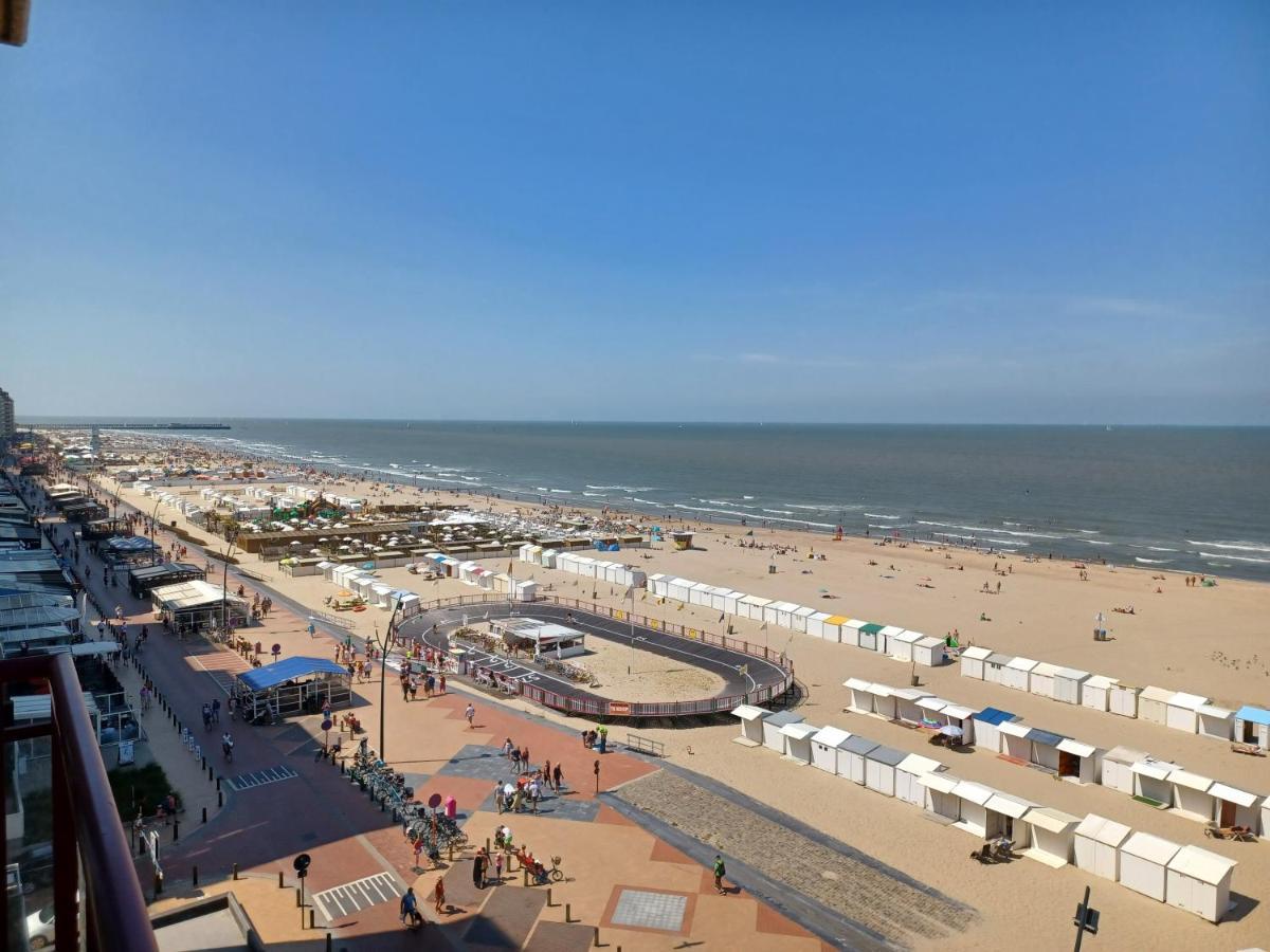 Appartement Blankenberge Zeedijk Aan De Pier Exterior photo